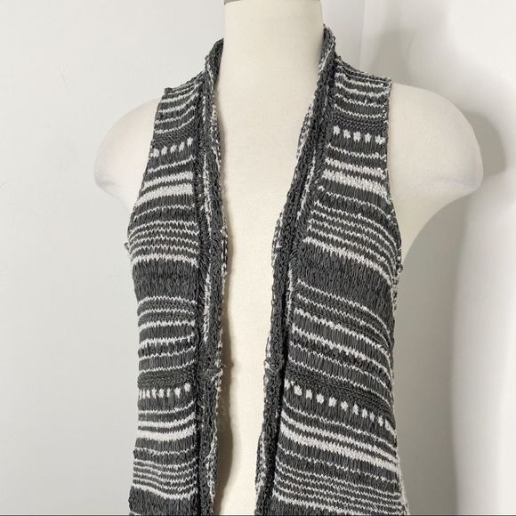 Anthropologie Moth Gray Open Sleeveless Long Duster Cardigan - Picture 4 of 12